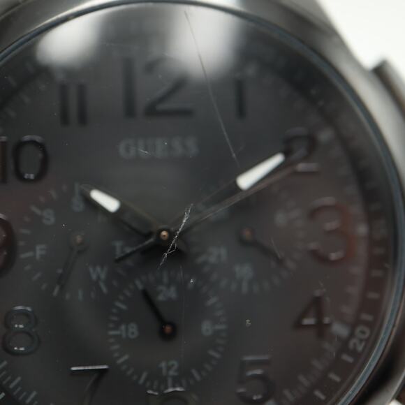 Guess Mens Black Jumbo 46mm Calendar Watch Stealth Leather Strap w New Battery - Picture 8 of 16